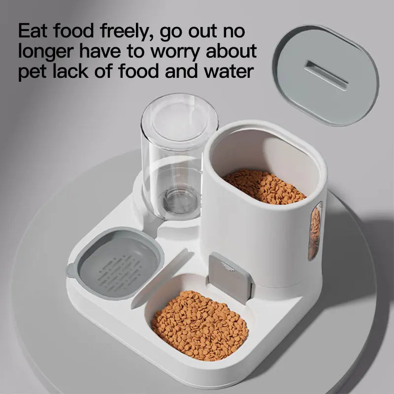 Dual-Purpose Feeder & Waterer – Simple, Convenient, and Designed with a Large Capacity. Perfect for Small to Medium Dogs.